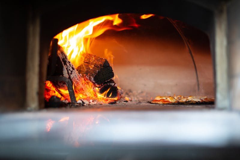 Anthony's coal fired veggie supreme pizza